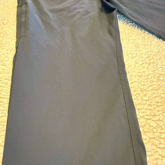 Gerry Men’s Outdoor Hiking Utility Pants – Size 34x29 - Picture 3 of 4